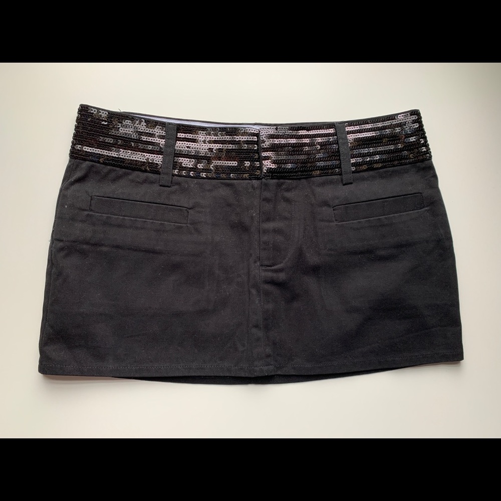 Mini Skirt in Black
